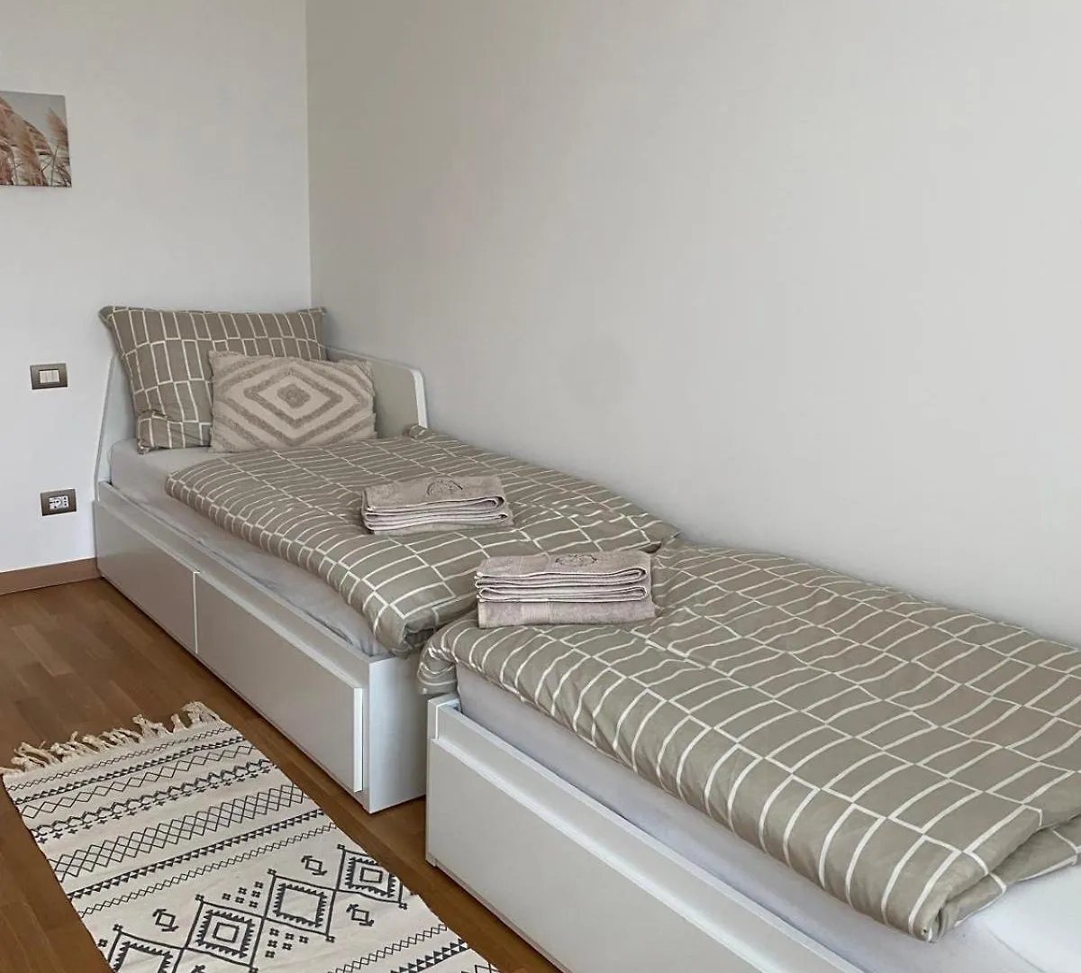 Lorry Living Luxury Apartment - Peschiera Cavalcaselle
